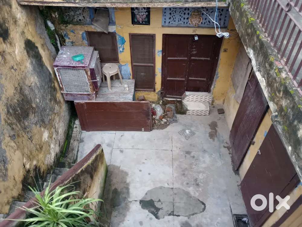 House for sale in west Amber Talab Roorkee (Near Raghunath plot)