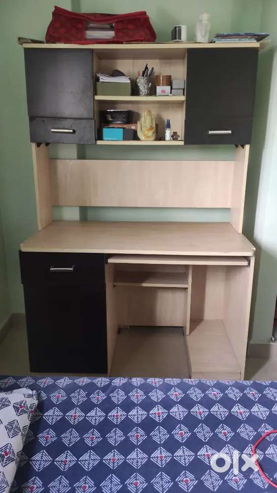 Computer table & wooden foldable plant stand