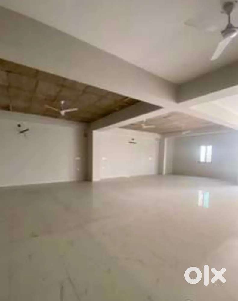 Kunadi 1500sqft ground floor hall