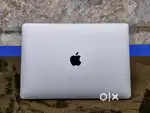 M2 Chipset 8GB Ram 512GB SSD Touchbar 13Inch Display Apple Macbook Pro