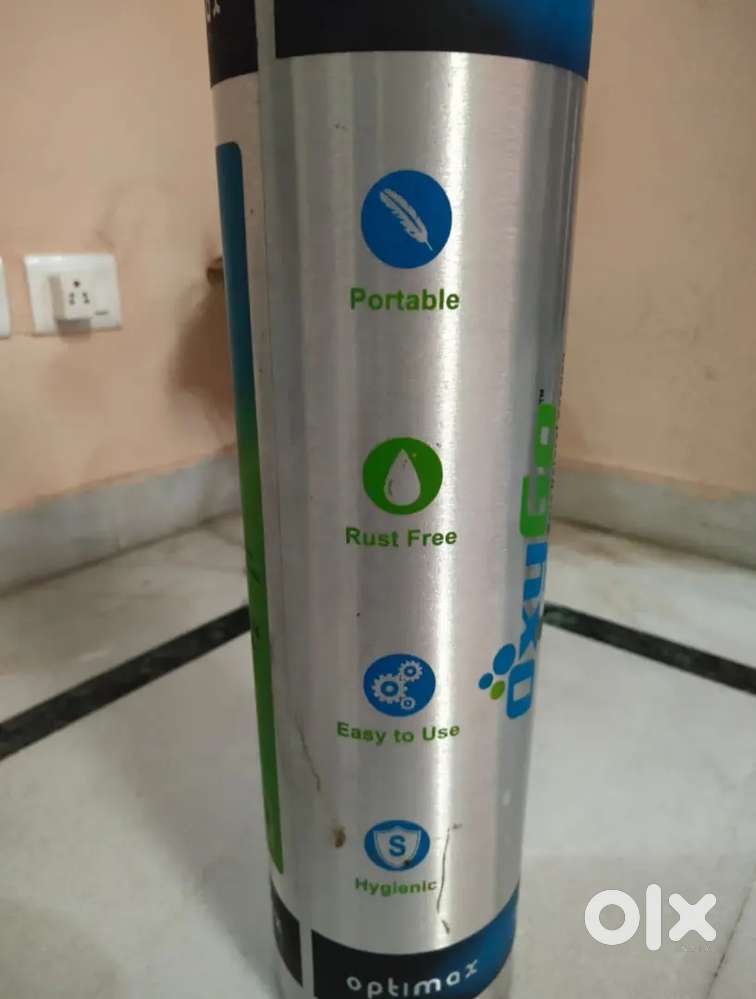 Oxygen Cylinder