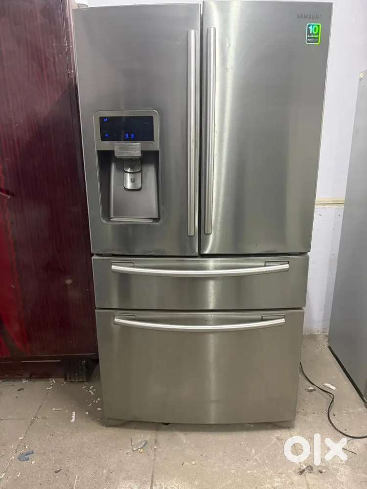 Samsung refregerator 4DOOR