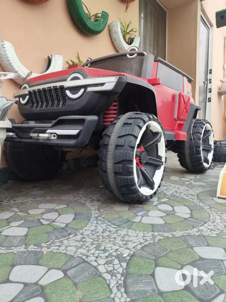Thar new toy car