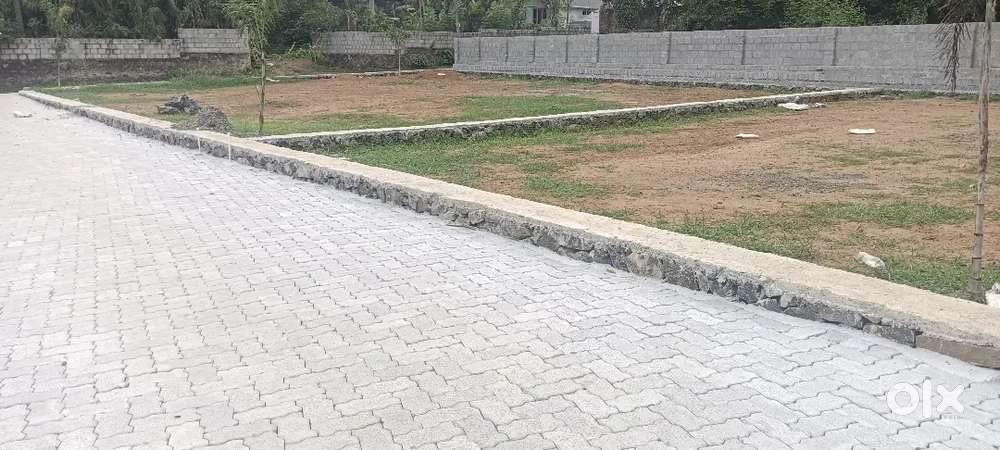 Athani chugham 4 ct 5 ct plot ct 4 lk