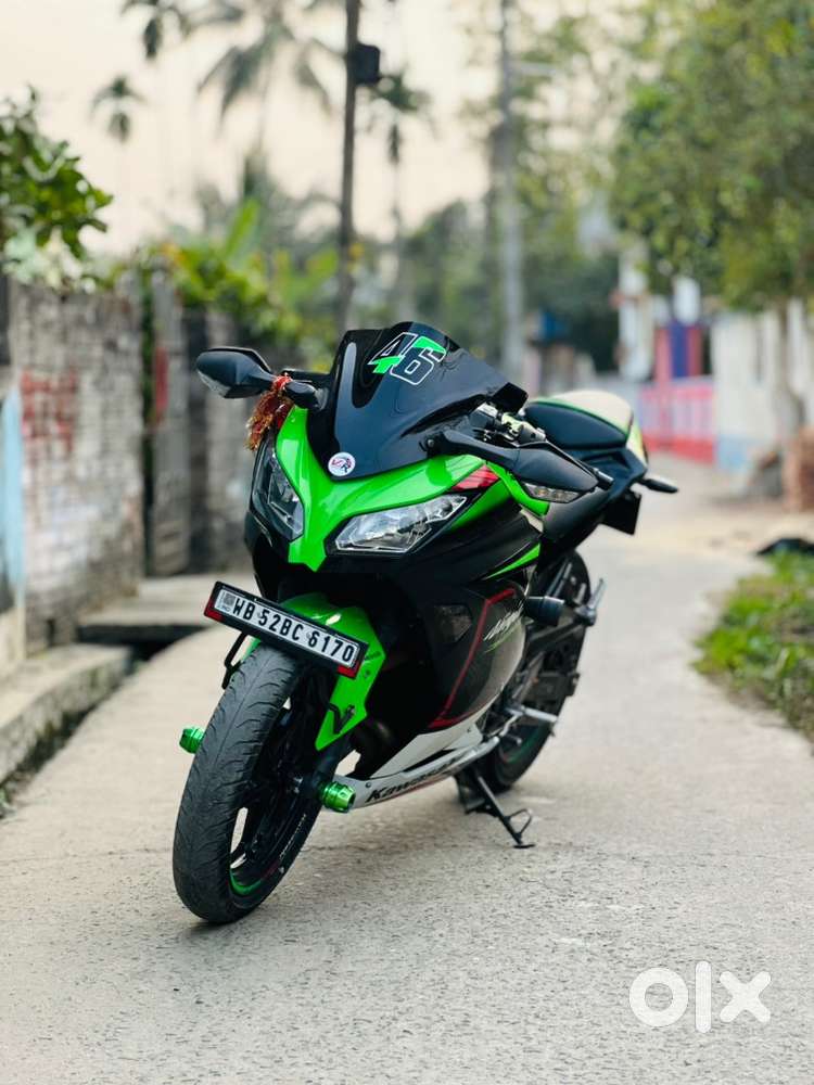 Kawasaki Ninja 300– Full Loaded