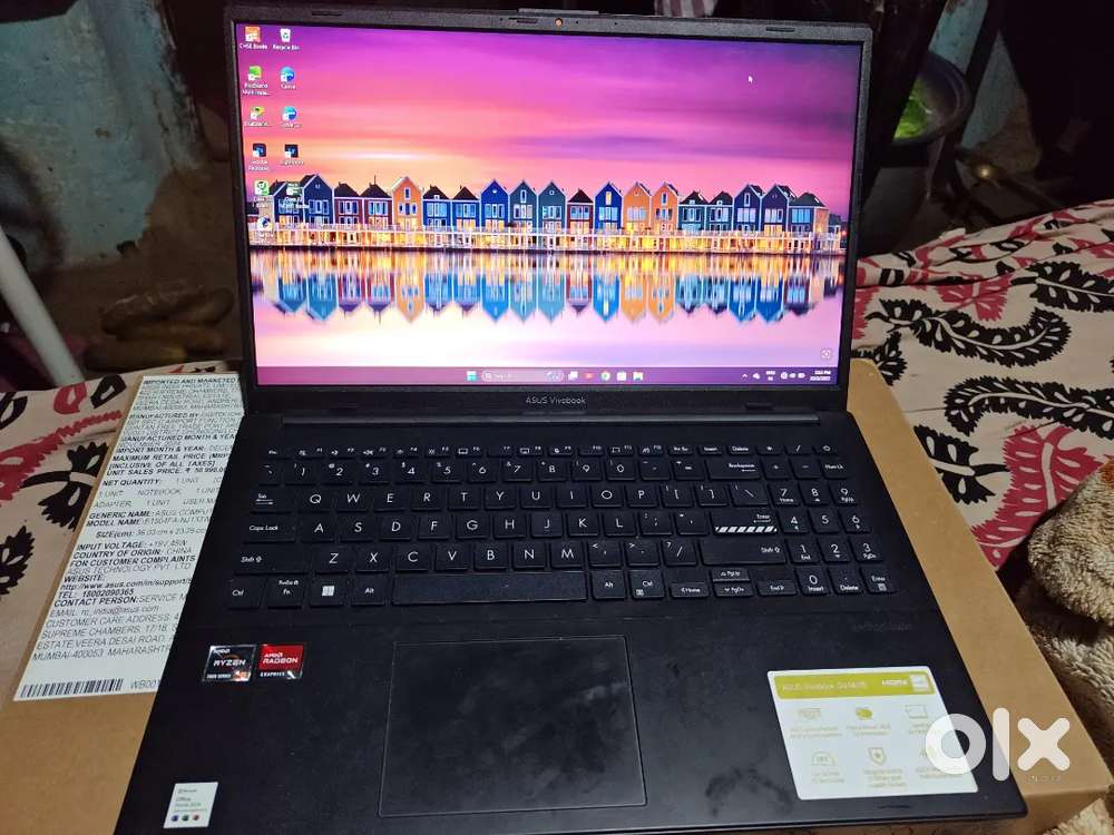 ASUS VIVO BOOK