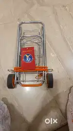 Foldable stainless steel luggage trolley