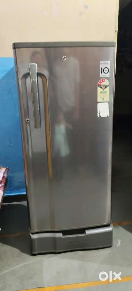 Second hand fridge for sell!!