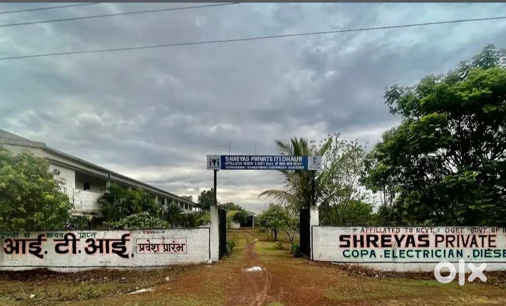 Residential plot 100% Registry 2200 sq.