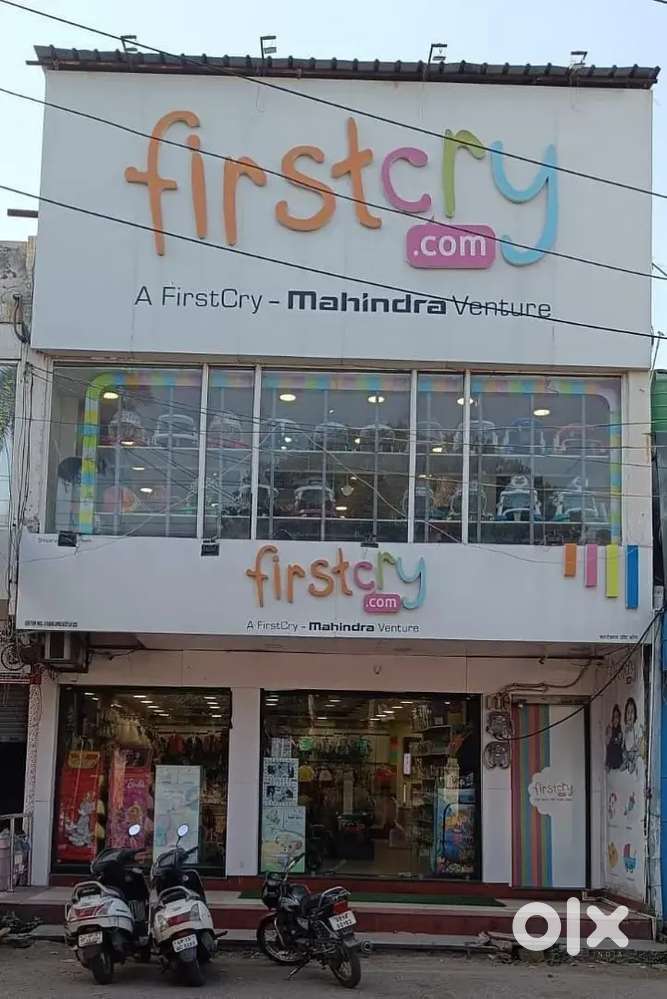STAFF REQUIRED IN FIRST CRY STORE मॉल लखनऊ