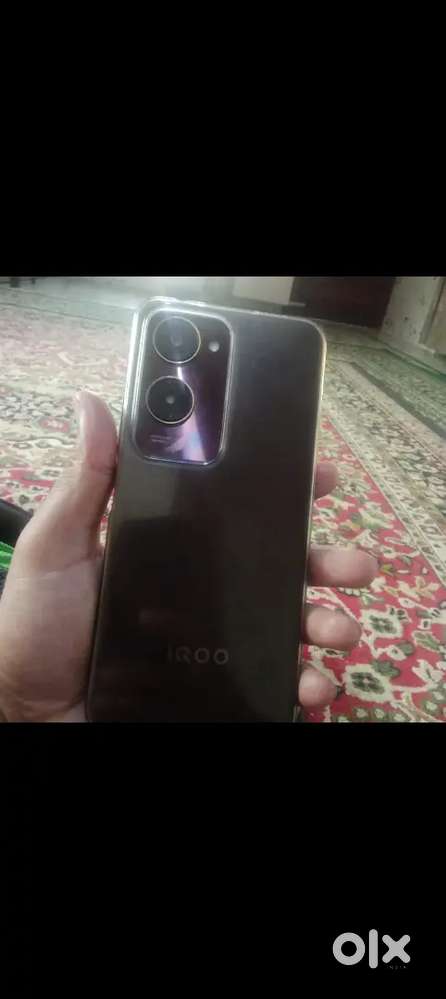 Iqoo mobile