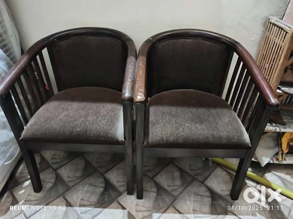 02 Nos. Room chair