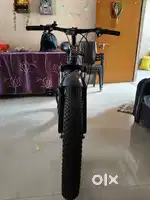 Brand new hai ek din bhi ni chali hai