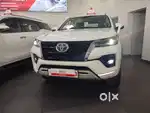 Toyota Fortuner 4X2 MT 2.8 Diesel, 2021, Diesel