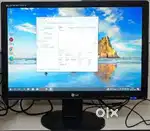 LG Monitor 19