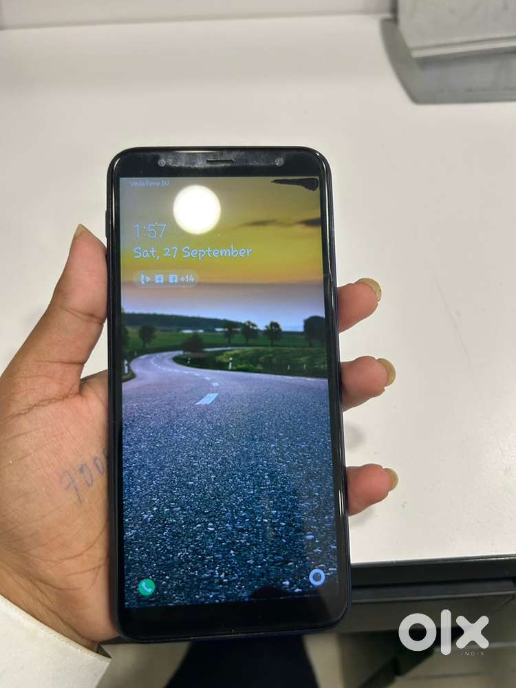 Samsung galaxy j6 plus