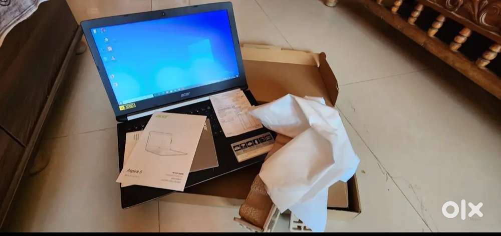 Acer aspire 5 i5-7th gen with bil box full kit like new one