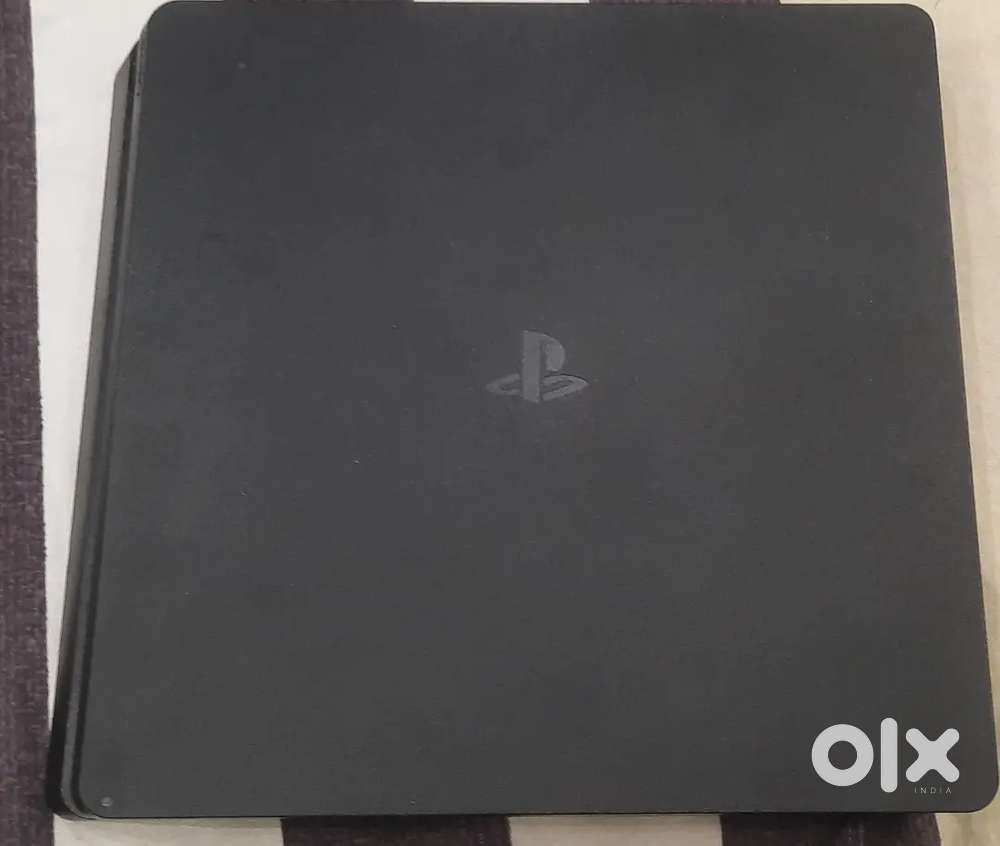 Sony Playstation 4(PS4)Slim 1tb+11 games