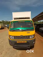 MAHINDRA SUPRO MAXITRUCK CONTAINER