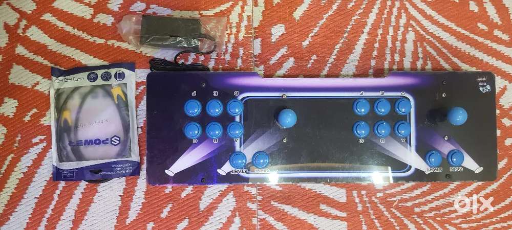 Gaming consoles plug n play 4500 each