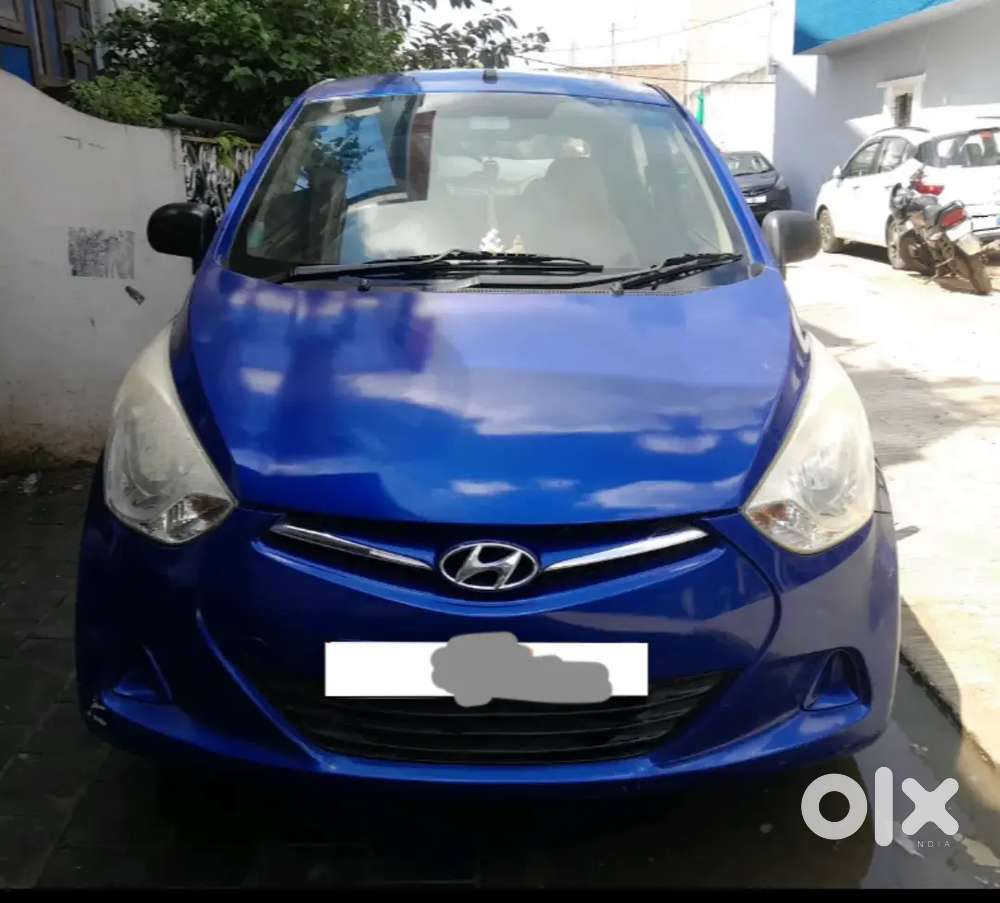 Hyundai EON 2013 Petrol Well Maintained