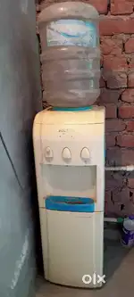 Voltas water dispenser