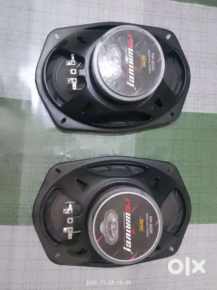 900 Watt Car Speakers (Woofer & Tweeter)