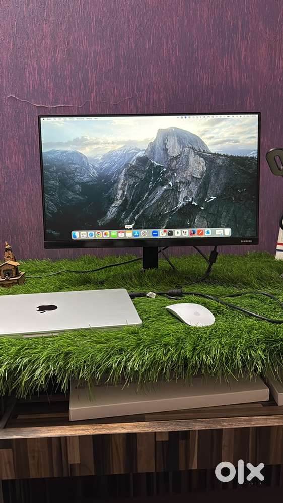 Samsung 22” Full HD IPS Monitor  75 Hz  Edgless Design
