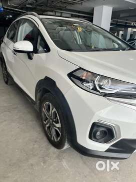 Honda WR-V 2022 Petrol 19600 Km Driven