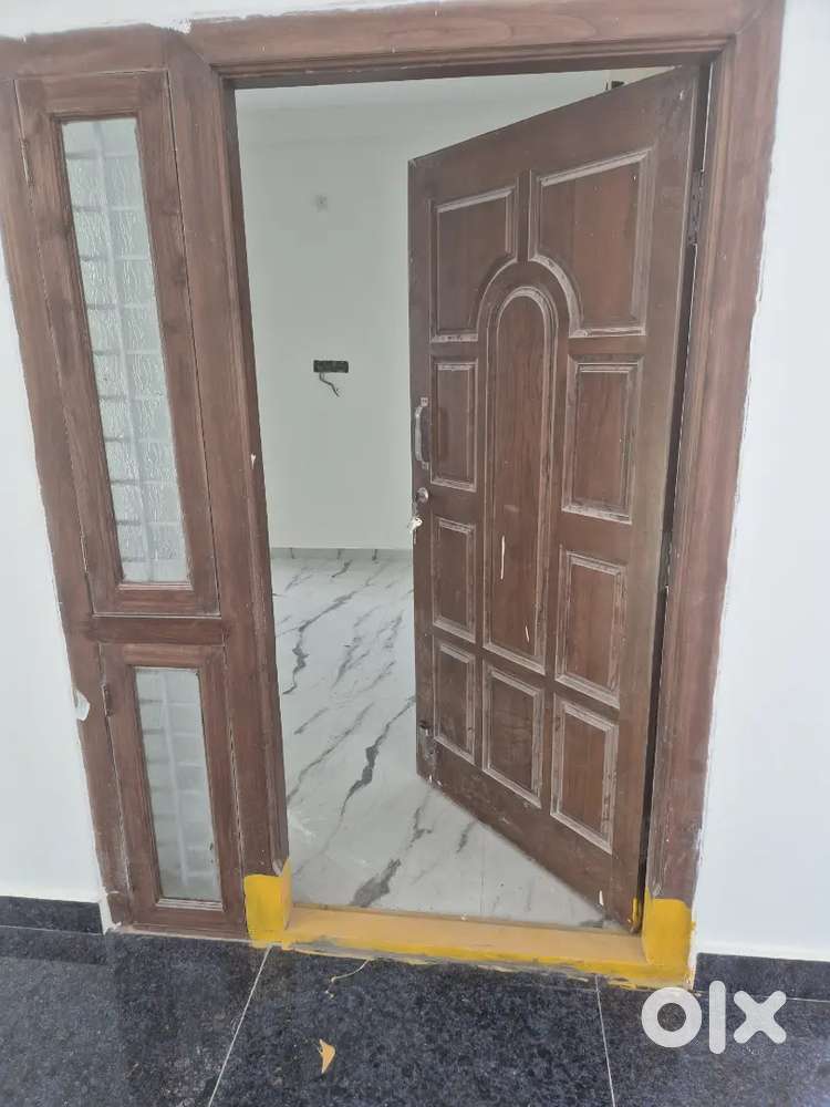 3 BHK for Rent with cupboards and modular kitchen