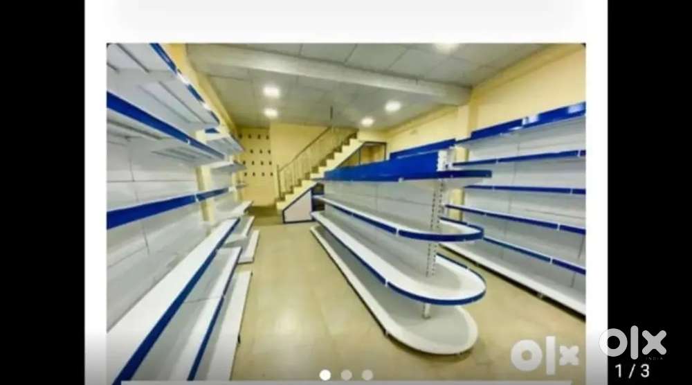 Wall mounted Rack and grocery store