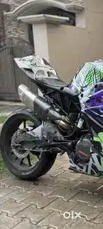 Akrapovic r1m replica exhaust 3 month use only