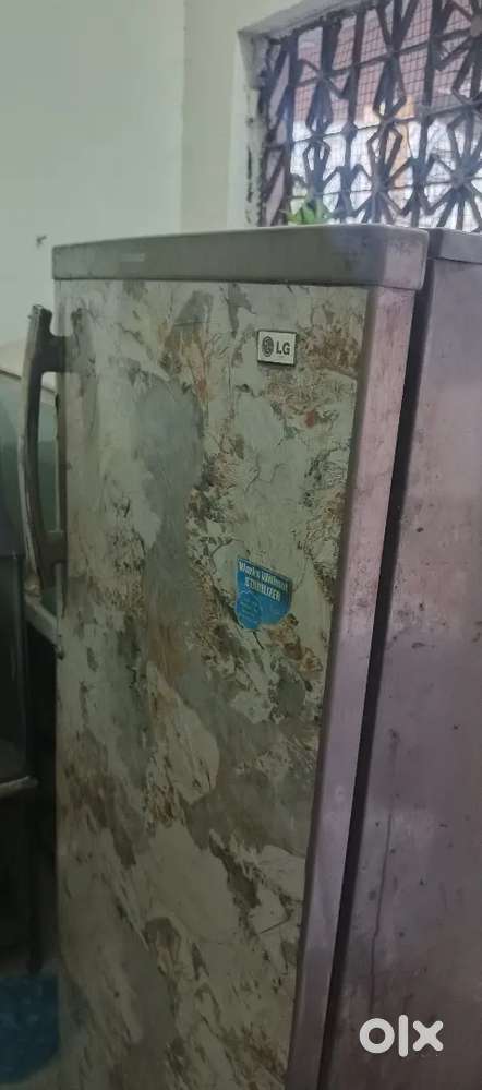 Lg company Fridge for sell
