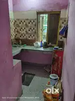 Bachelor male roommate