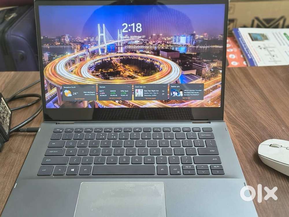 Dell 2in1, 16gb, 512 gb sdd, touch screen with pen