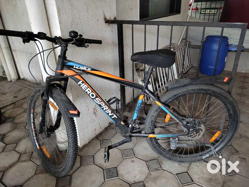 Hero SPRINT Hustle 27.5T Geared Cycle.