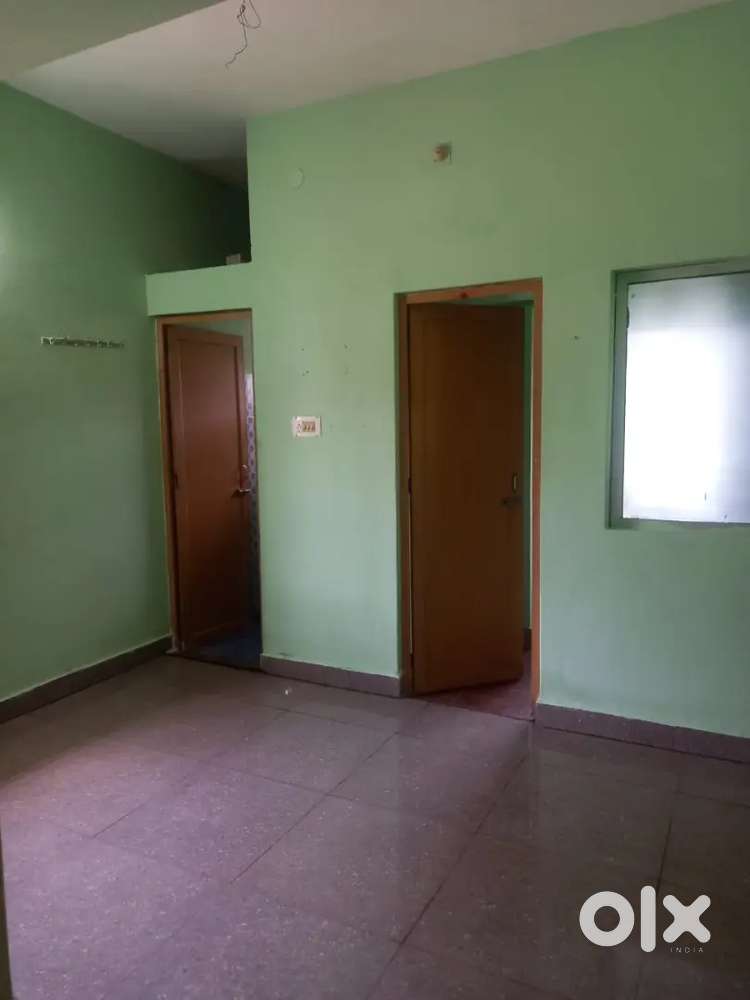 1RK For Small Family and Good Girls Working Job Holder