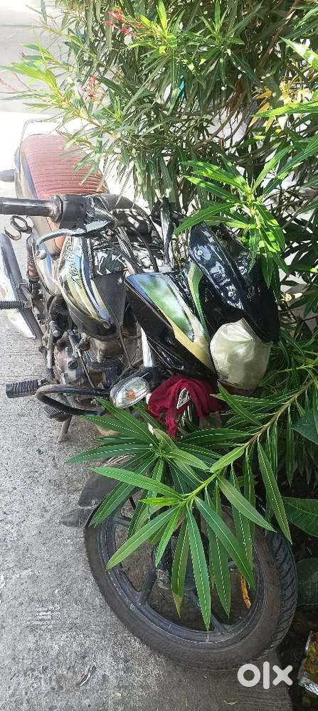 One hand 1 Owner gud condition gud mailage