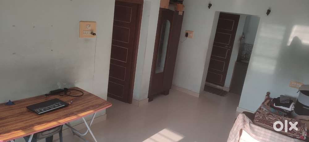 2bhk semi furnished flat for rent in Manipal . PRICE NEGOTIABLE