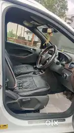 Ford freestyle titanium plus diesel
