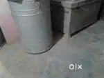 Genhu ki badi tanki ke saath bada box