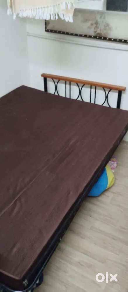 Cot & mattress