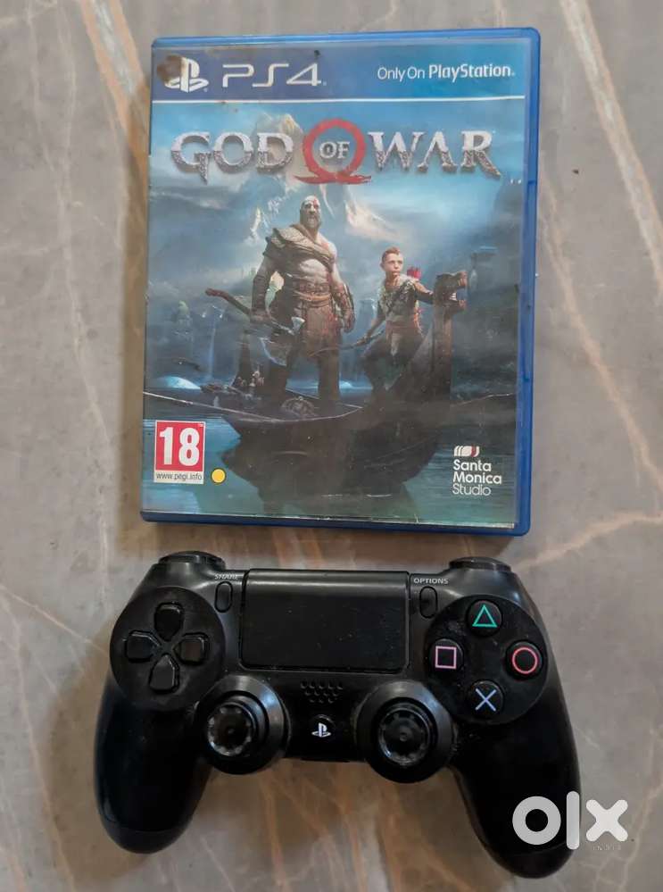 Sony PS4 Controller & God of war CD
