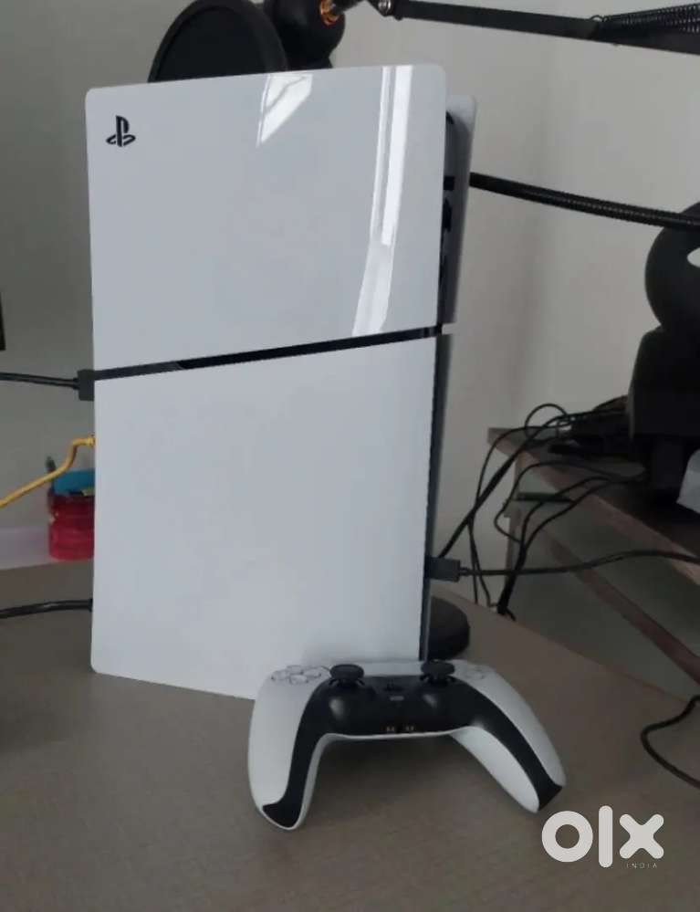 Sony playstation5 Console with one controller l PS5