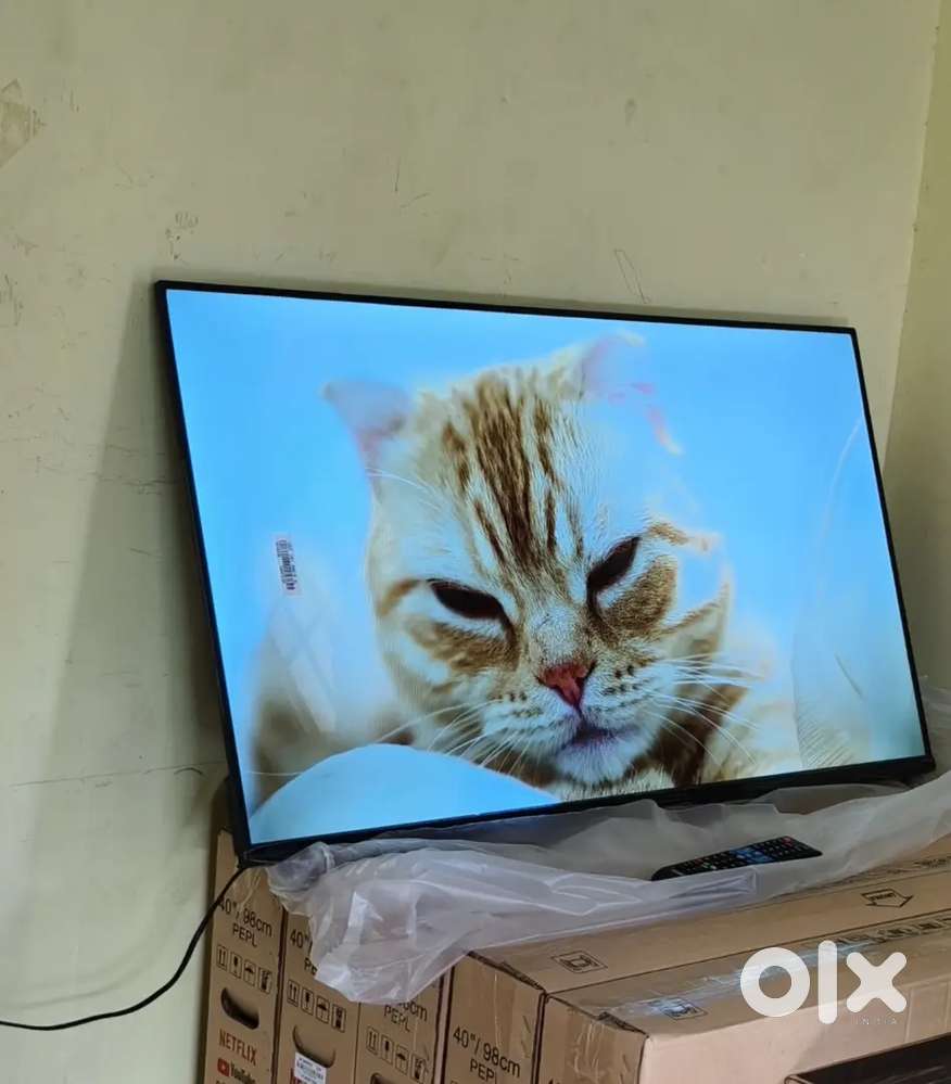 40 inch sony smart Android frameless oled 4k 3yr display waranty 12500