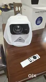Wanbo Mozart 1 Projector with 16W bass speakers