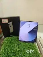 Samsung fold 6 12gb 256gb 9 month old full kit 100% condisoin