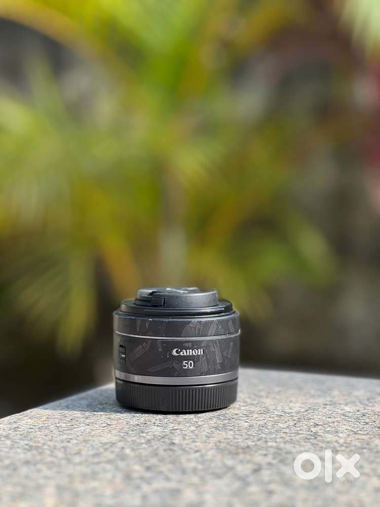 Canon RF mount 50 mm 1.8 sale only 13500
