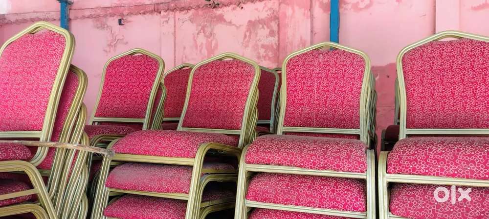 Party hall chair available 160nos
