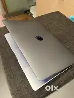 Apple MacBook Pro M1  (13.3” screen size, 8 gb RAM, 256 GB SSD)